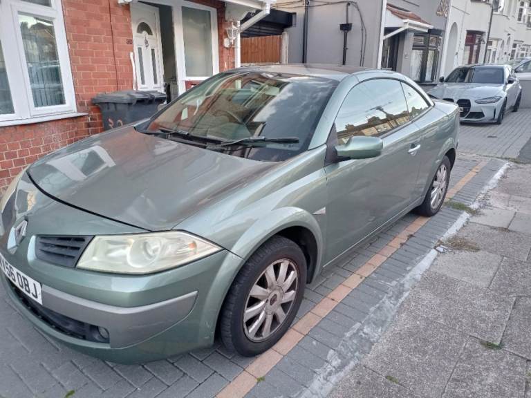 Renault, MEGANE, Convertible, 2006, Manual, 1598 (cc), 2 doors