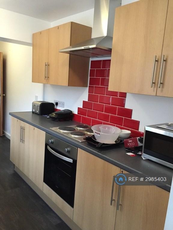 1 bedroom in Beveley Road, Telford, TF2 (#2985403)