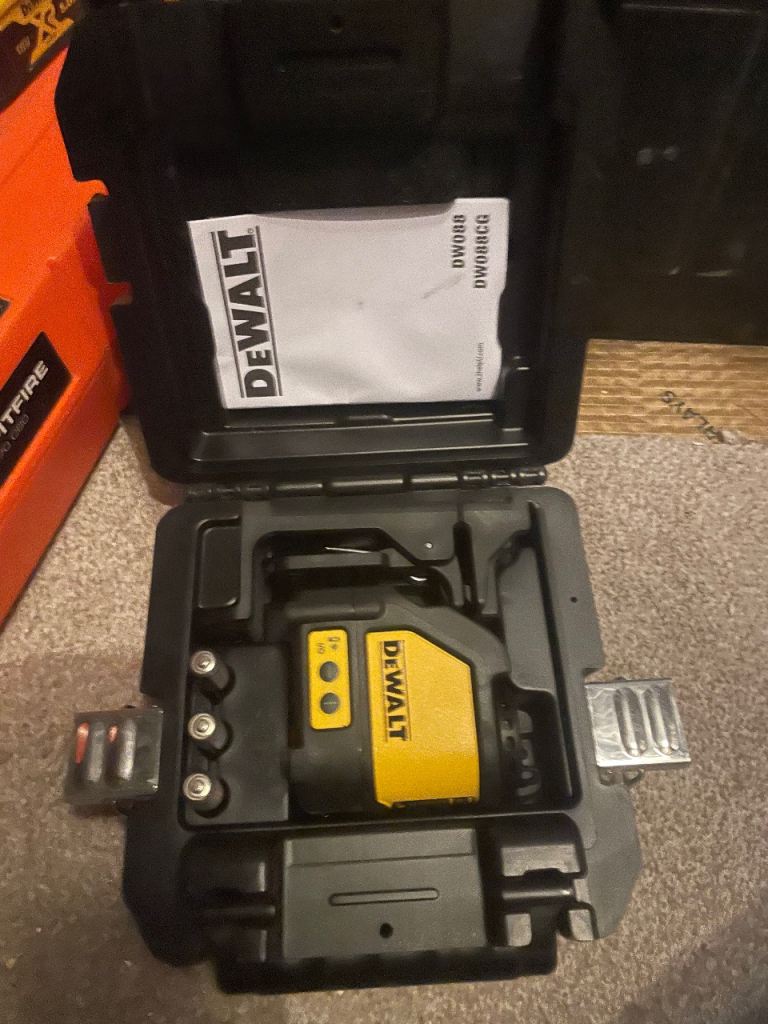 Dewalt laser