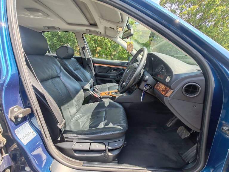 BMW, E39 525 TDS 2.5 DIESEL AUTO 1998 - FULL SERVICE HISTORY!