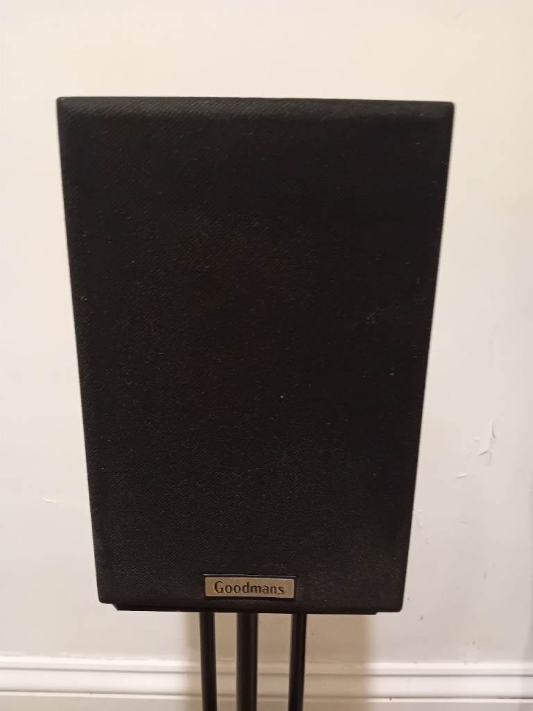 Goodman Maxim 2 speakers