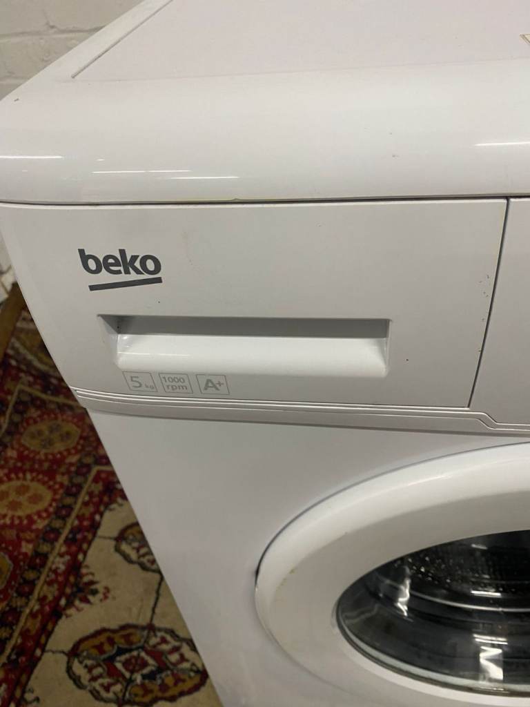 FREE DELIVERY Beautiful Beko 5kg SlimLine Washing Machine