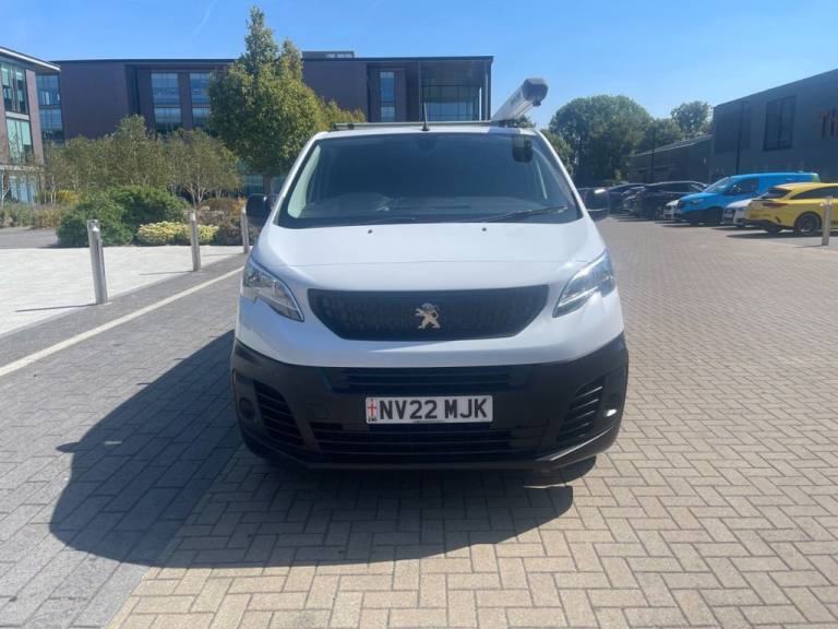 2022 Peugeot Expert 1000 1.5 BlueHDi 100 Professional Premium Van PANEL VAN DIESEL Manual
