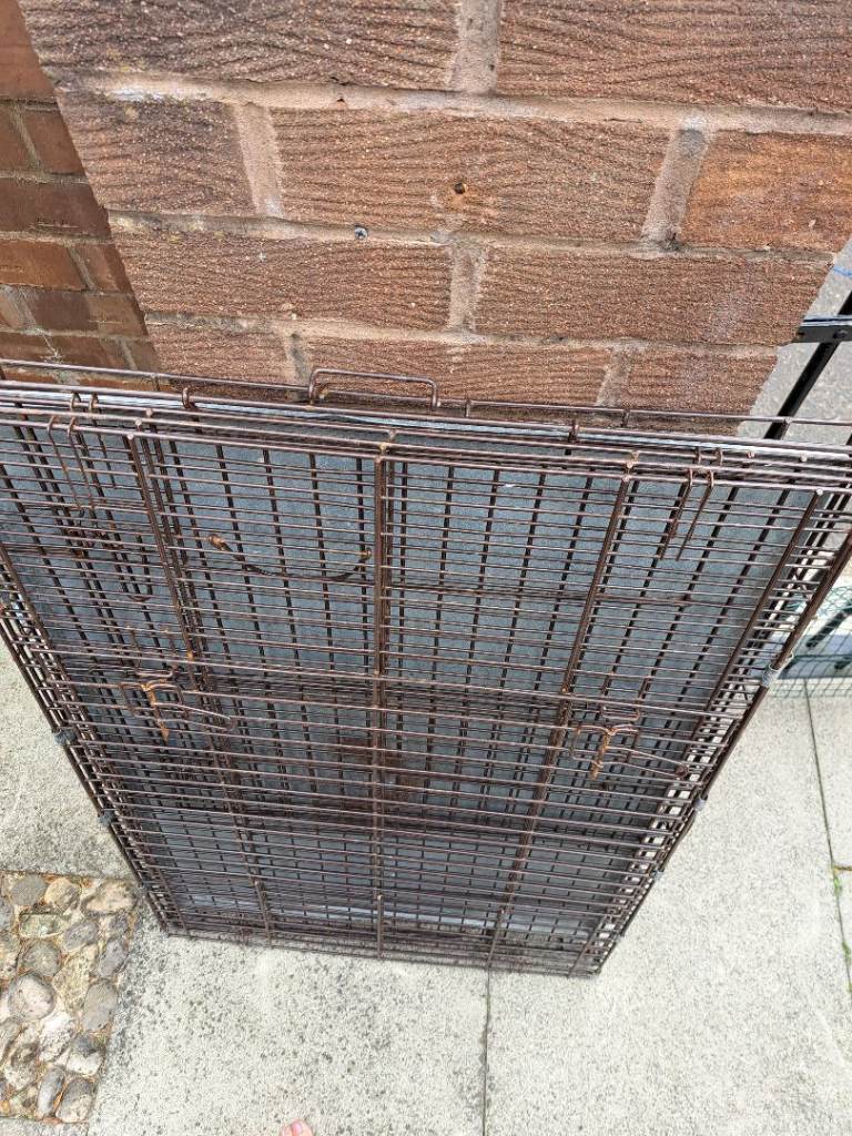 Large dog cage 