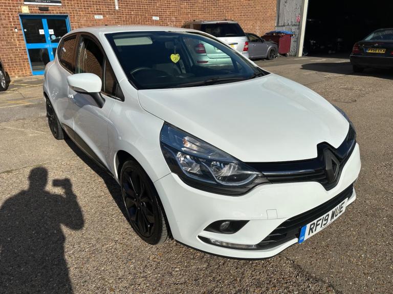 2019 Renault Clio 0.9 TCe Iconic Euro 6 (s/s) 5dr HATCHBACK Petrol Manual