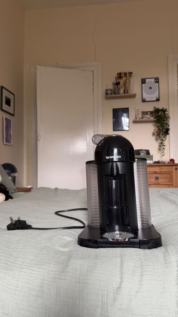 Vertuo Evoluo Coffee Machine - Nespresso