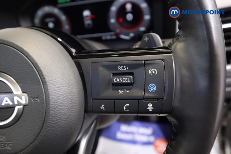 2022 Nissan Qashqai 1.3 DiG-T MH 158 Tekna 5dr Xtronic SUV Petrol Automatic