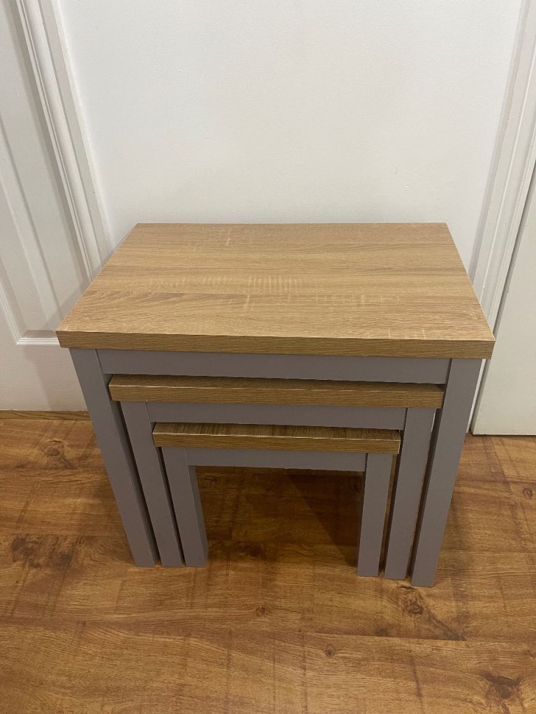 Like New Nest Of Tables