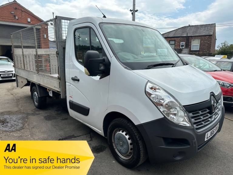 2017 Renault Master ML35dCi 130 Business Low Roof Chassis Cab CHASSIS CAB DIESEL Manual