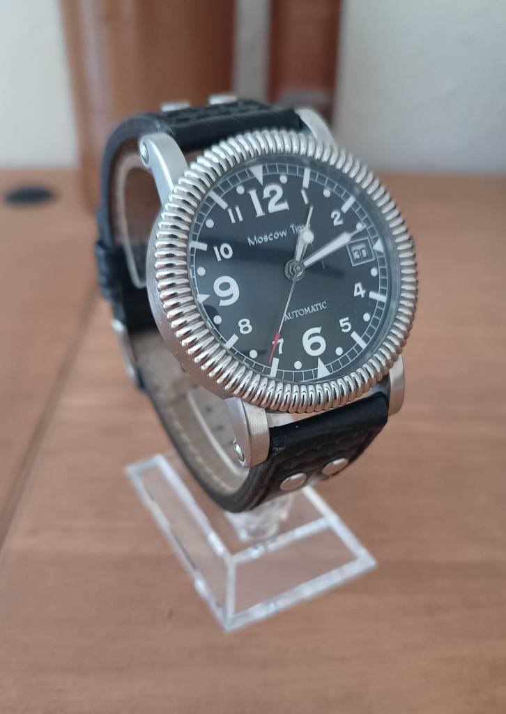VINTAGE MOSCOW TIME AUTOMATIC WATCH