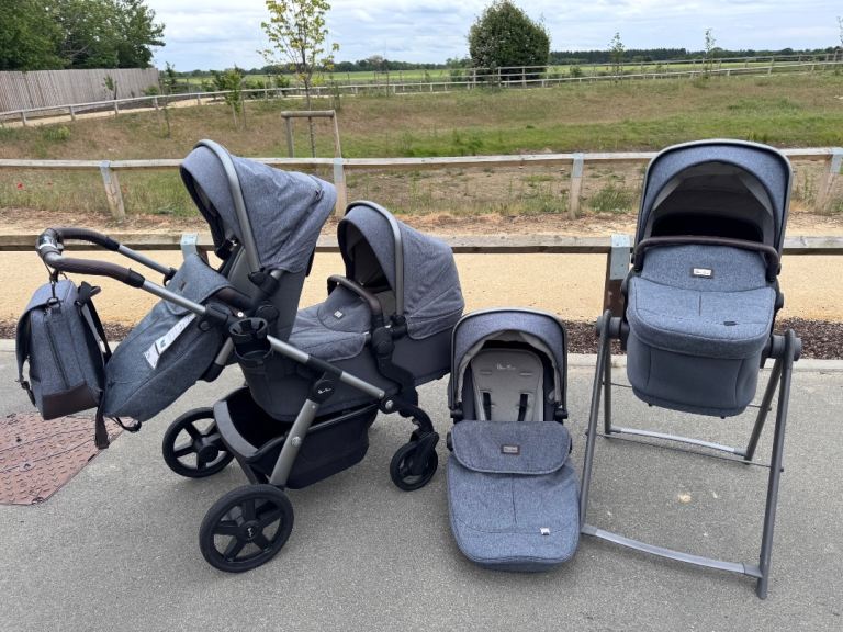 Silver cross wave double pushchair with carrycots 
