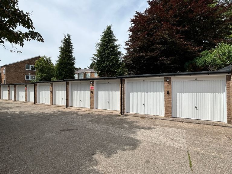 Garage To Let - Upton Road, Wirral, and within easy access of Mersey Tunnels and A59 & M53 roads