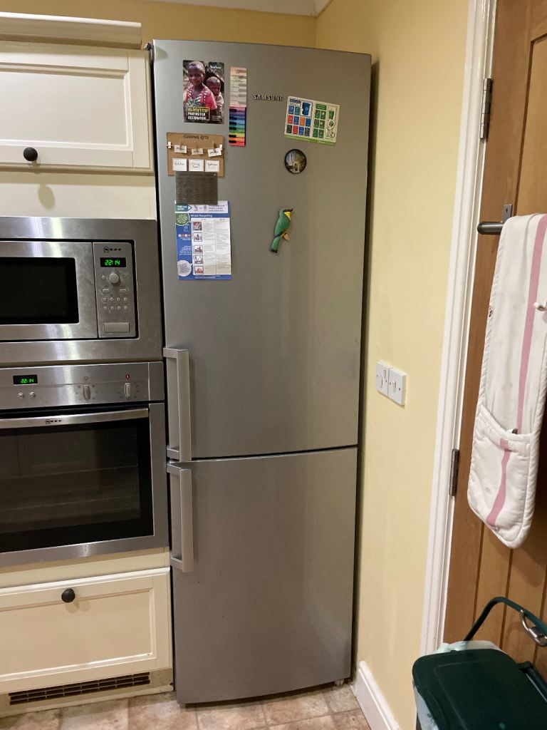 image for Fridge freezer W Oxford