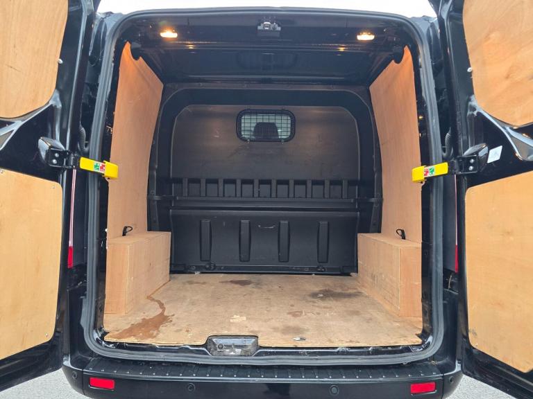 2022 Ford Transit Custom 2.0 EcoBlue 105ps Low Roof D/Cab Trend Van PANEL VAN DIESEL Manual