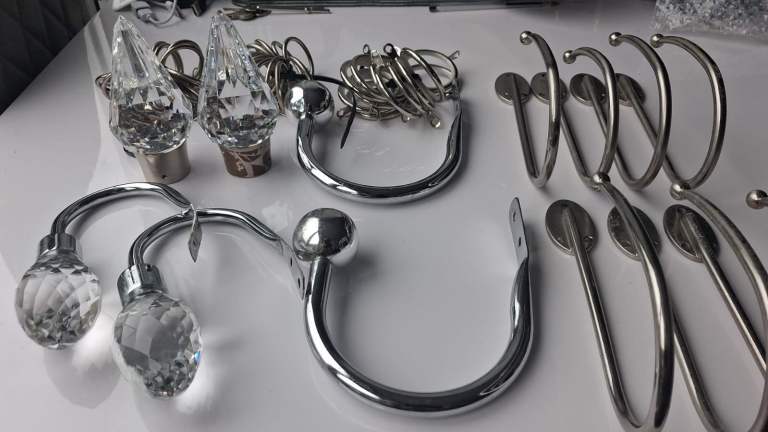 Curtain pole finials end, Curtain rings, Holdbacks, Tiebacks, Hold backs, Crystal Glass Knobs