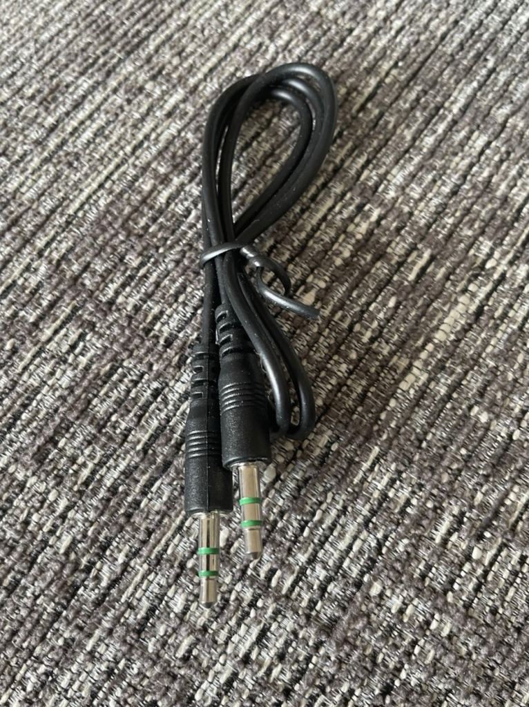 Female to Male XboxOne® CHAT ADAPTER CABLE- Static Free