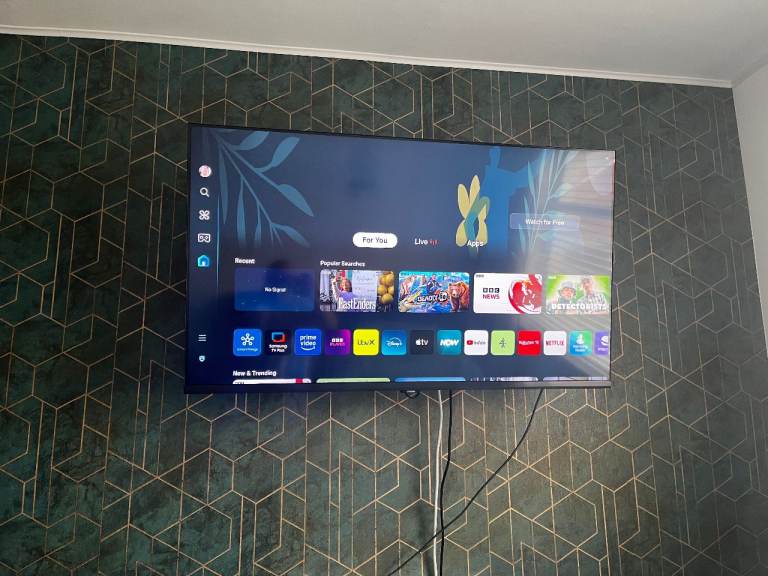 50" Samsung Smart TV