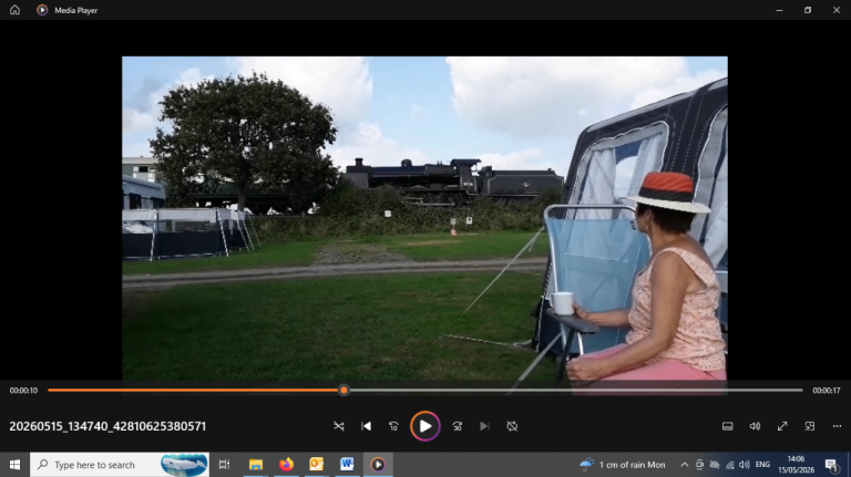 Screen Shots with Awning to the right 