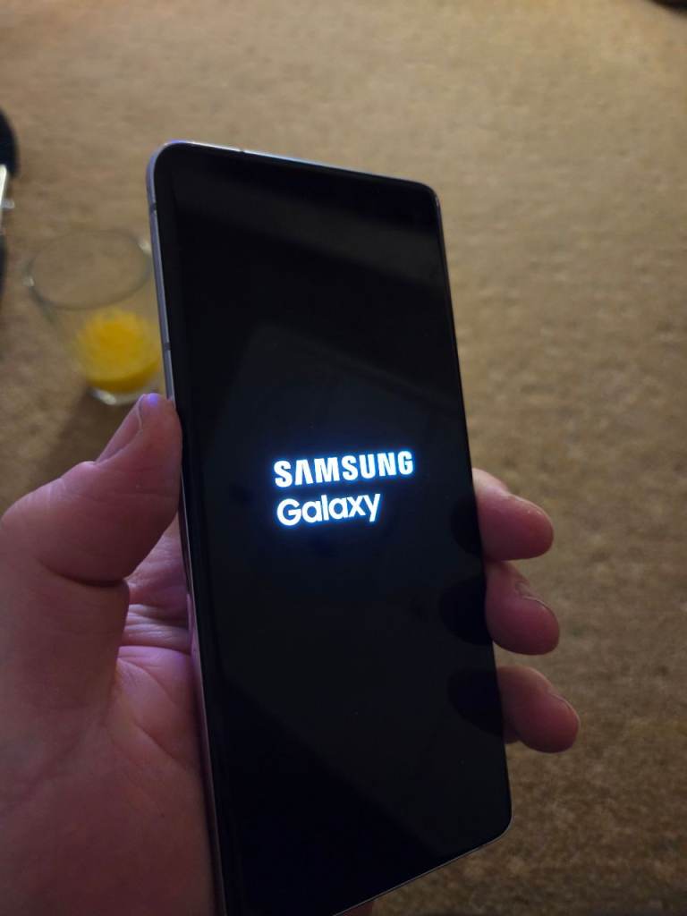 Samaung gakaxy s21 ultra 5g unlocked pristine immaculate 