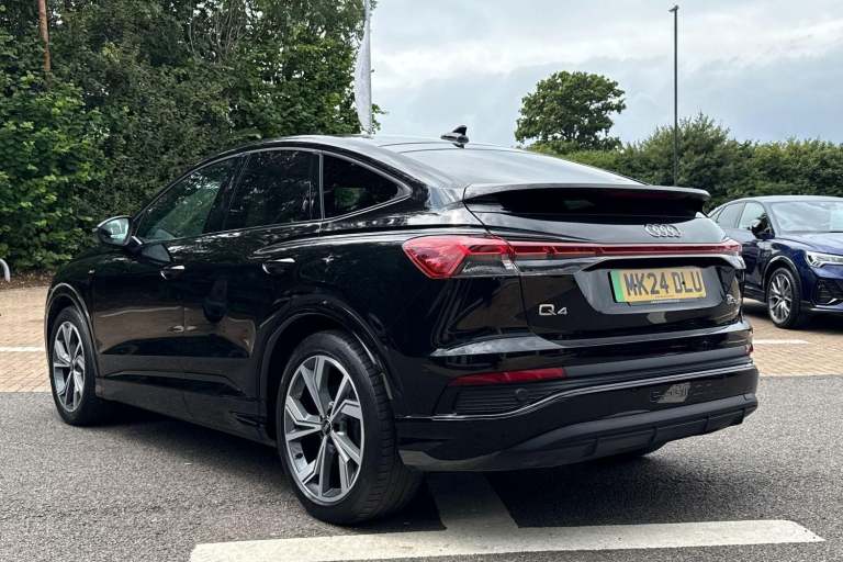 2024 Audi Q4 e-tron 50 Edition 1 Sportback 5dr Electric Auto quattro 82kWh (299 ps) ESTATE Electr...