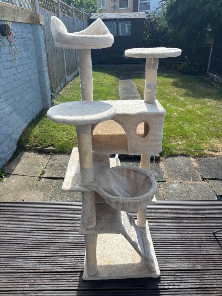 Cat tree - large indoor cat tree 150x80