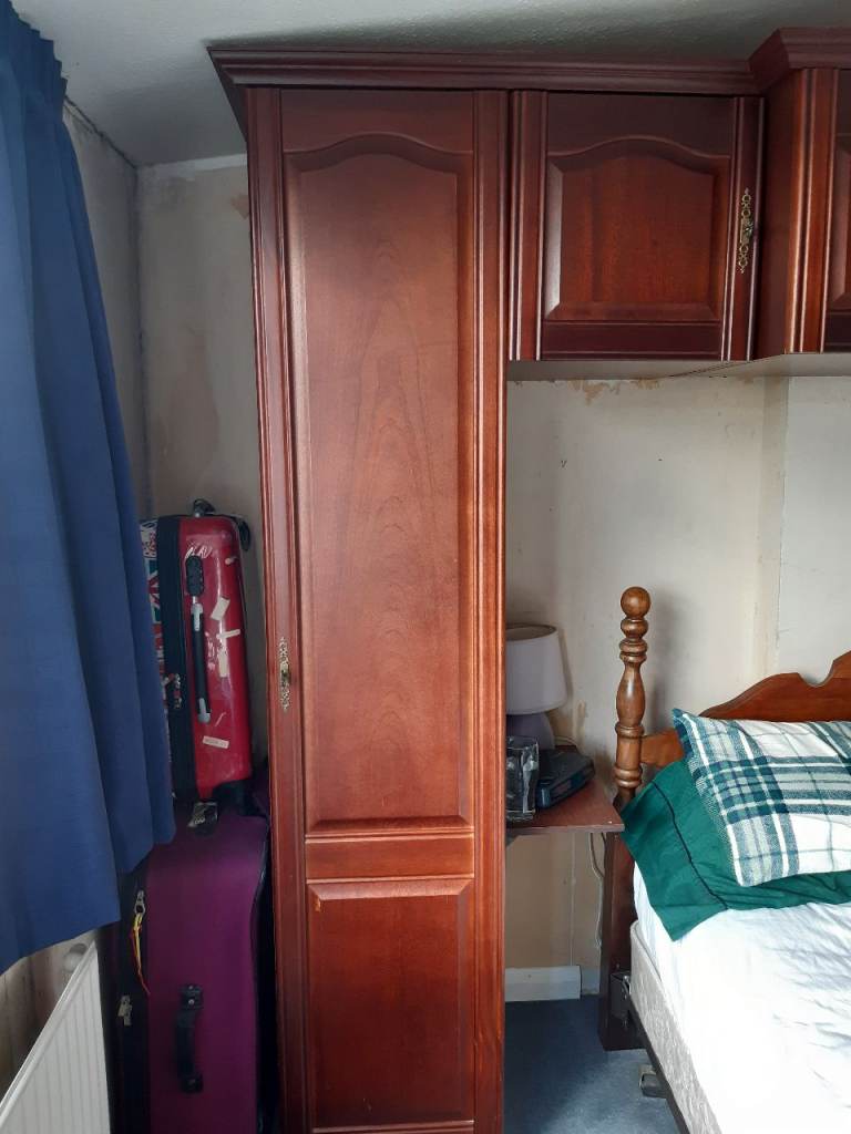 Fitted Wardrobes (complete run) - FREE