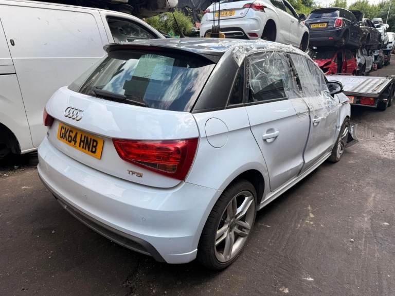 audi a1 breaking