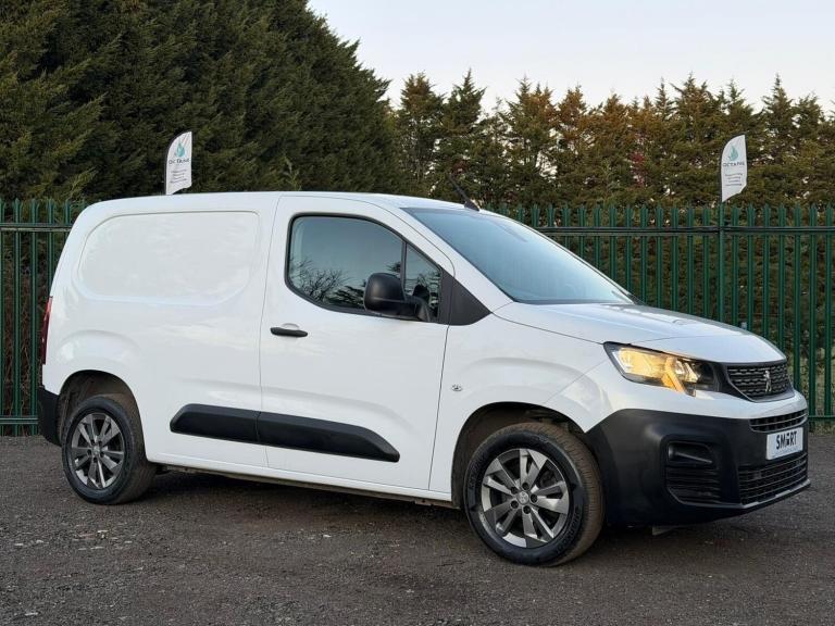 2023 Peugeot Partner 1.5 BlueHDi 1000 Professional Premium + Standard Panel Van EAT8 SWB Euro 6 P...
