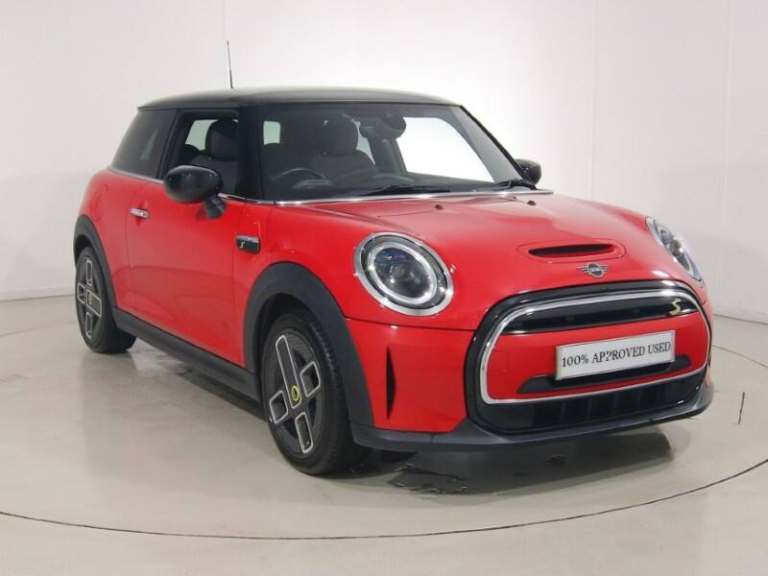 MINI HATCHBACK 135kW Cooper S Level 2 33kWh 3dr Auto