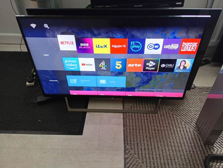 40"Smart