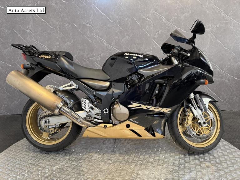 2002 Kawasaki ZX-12R 1200 (ZX-12R) Petrol Manual (187 bhp) Super Sports Petrol Manual