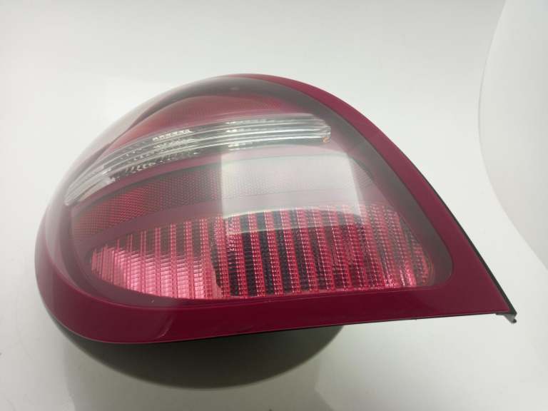 Nissan Almera Tail Light Rear Lamp N/S 2000-2003 3 Door Hatchback Lh 26555bm426
