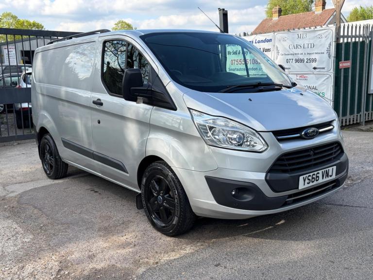 2017 Ford Transit Custom 2.0 TDCi 105ps Low Roof Trend Van PANEL VAN DIESEL Manual