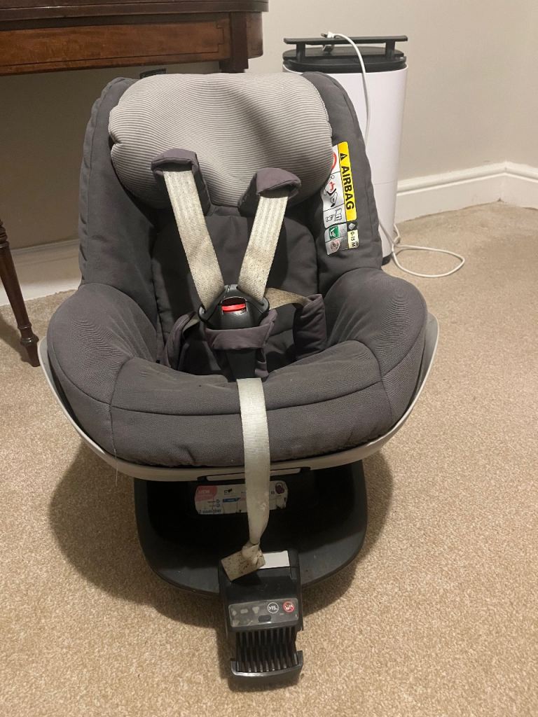 MaxiCosi car seat