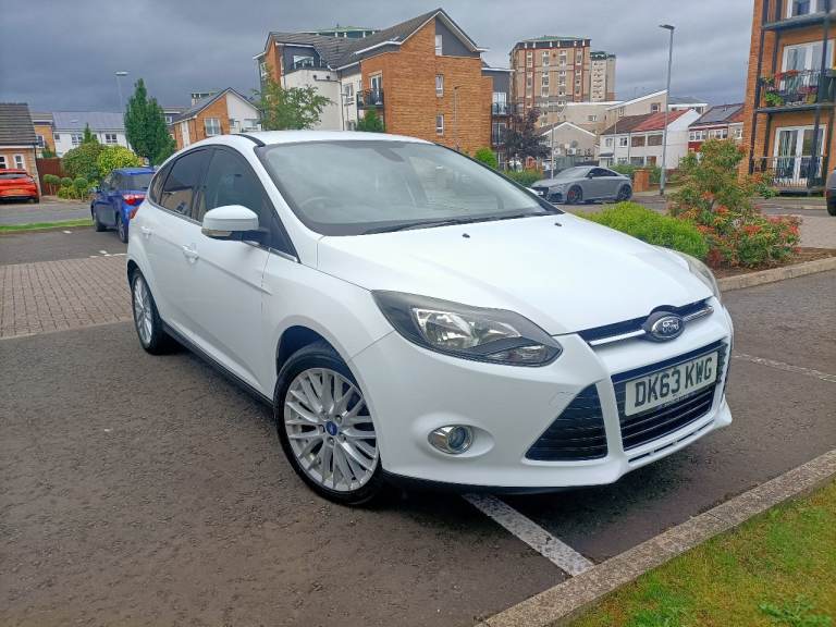 Ford, FOCUS, Hatchback, 2013, Manual, 998 (cc), 5 doors