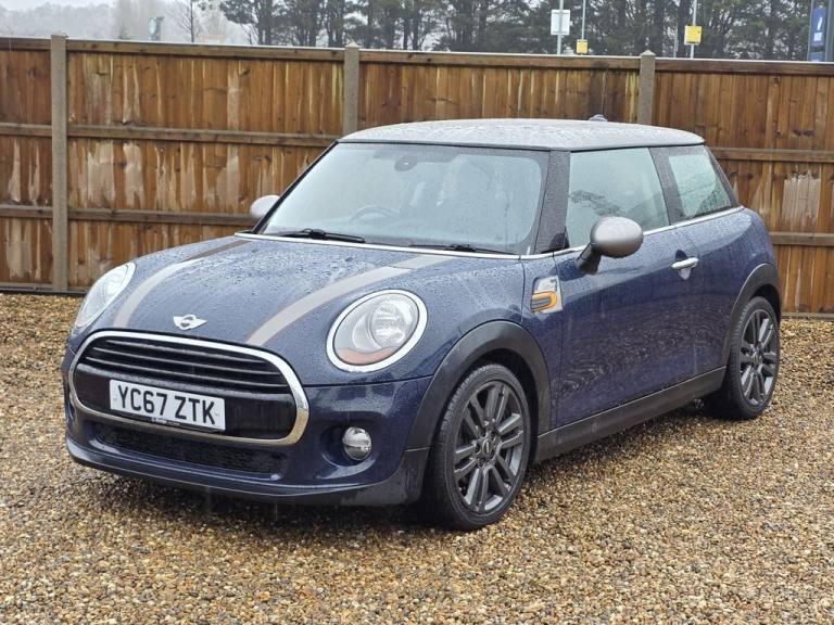 2017 MINI Hatch 1.5 Cooper Seven Hatchback 3dr Petrol Manual Euro 6 (s/s) (136 ps) Hatchback Petr...