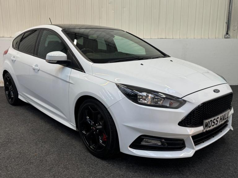 2017 Ford Focus 2.0T EcoBoost ST-2 Euro 6 (s/s) 5dr HATCHBACK Petrol Manual