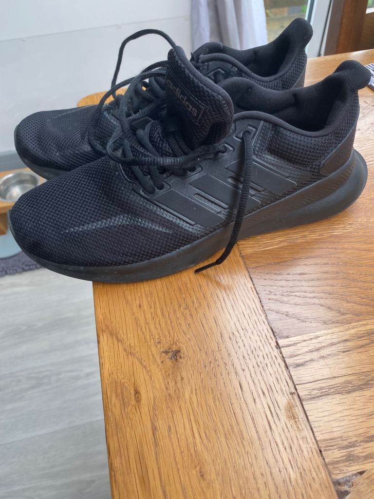 Adidas trainers mens size 8
