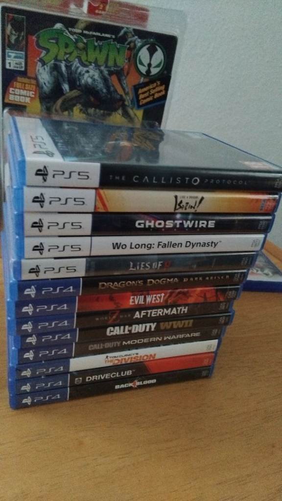 PS5 & PS4 stack 