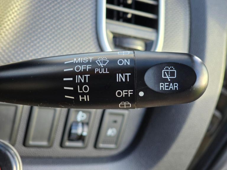 2012 Vauxhall Agila 1.2 VVT SE Auto Euro 5 5dr HATCHBACK Petrol Automatic