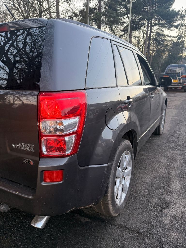 Suzuki, GRAND VITARA, Estate, 2011, Manual, 1870 (cc), 5 doors