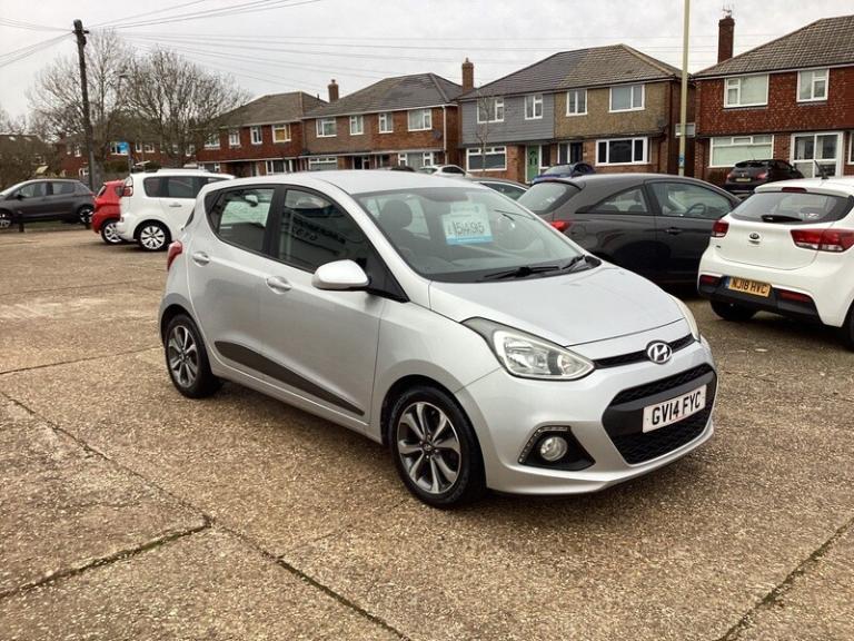Hyundai I10 1.2 Premium Hatchback 5dr Petrol Manual Euro 5 (87 ps)