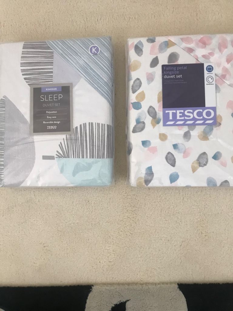 2 new duvet covers 