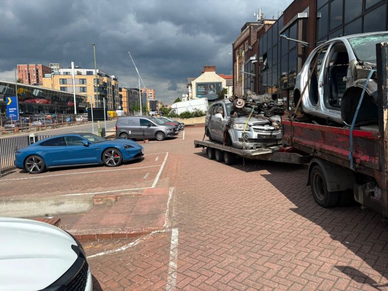 Hassoun recovery group 24/7 vehicle recovery services