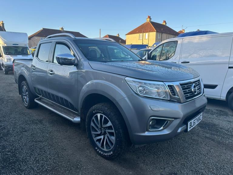 2017 Nissan Navara Double Cab Pick Up Tekna 2.3dCi 190 4WD Auto PICK UP Diesel Automatic