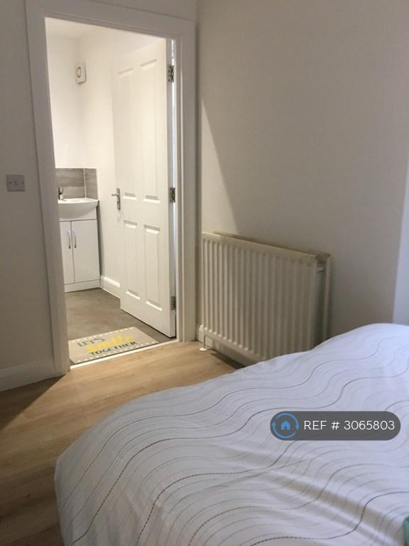1 bedroom in Smiths Court, Northampton, NN4 (#3065803)