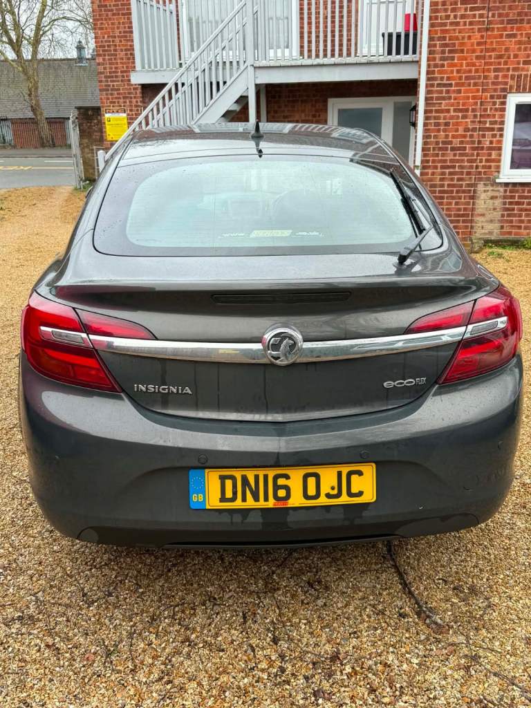 Vauxhall, INSIGNIA, Hatchback, 2016, Manual, 1598 (cc), 5 doors