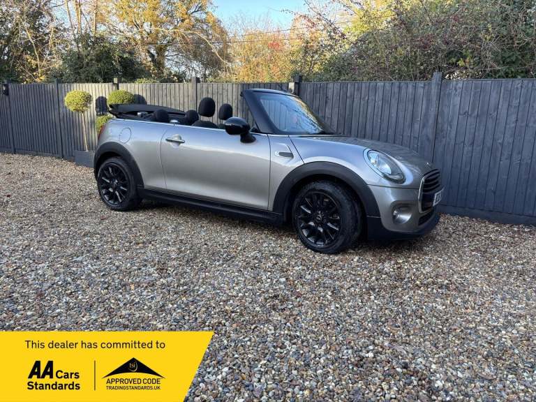 2016 MINI Convertible 1.5 Cooper 2dr CONVERTIBLE PETROL Manual