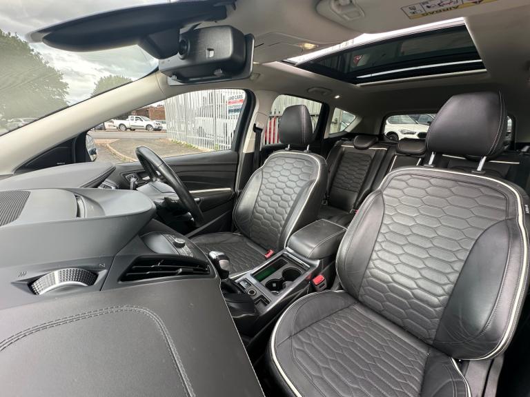 2017 Ford Kuga 2.0 TDCi 180 5dr Auto HATCHBACK Diesel Automatic