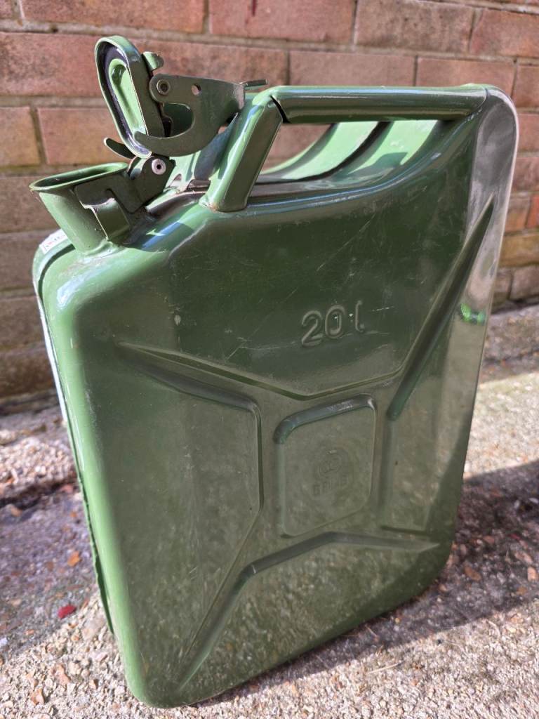 20l JERRY CAN